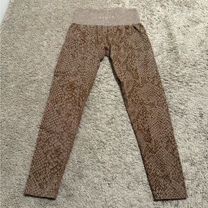 NVGTN Brown Snake Print Leggings